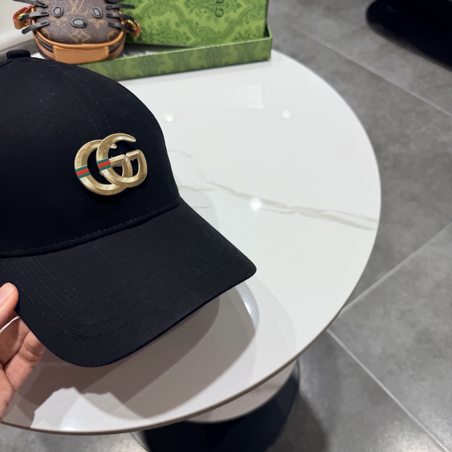 GUCCI古奇棒球帽 😍新款棒球帽，重工打造♥️高端大气，百搭款🤗男女通用！