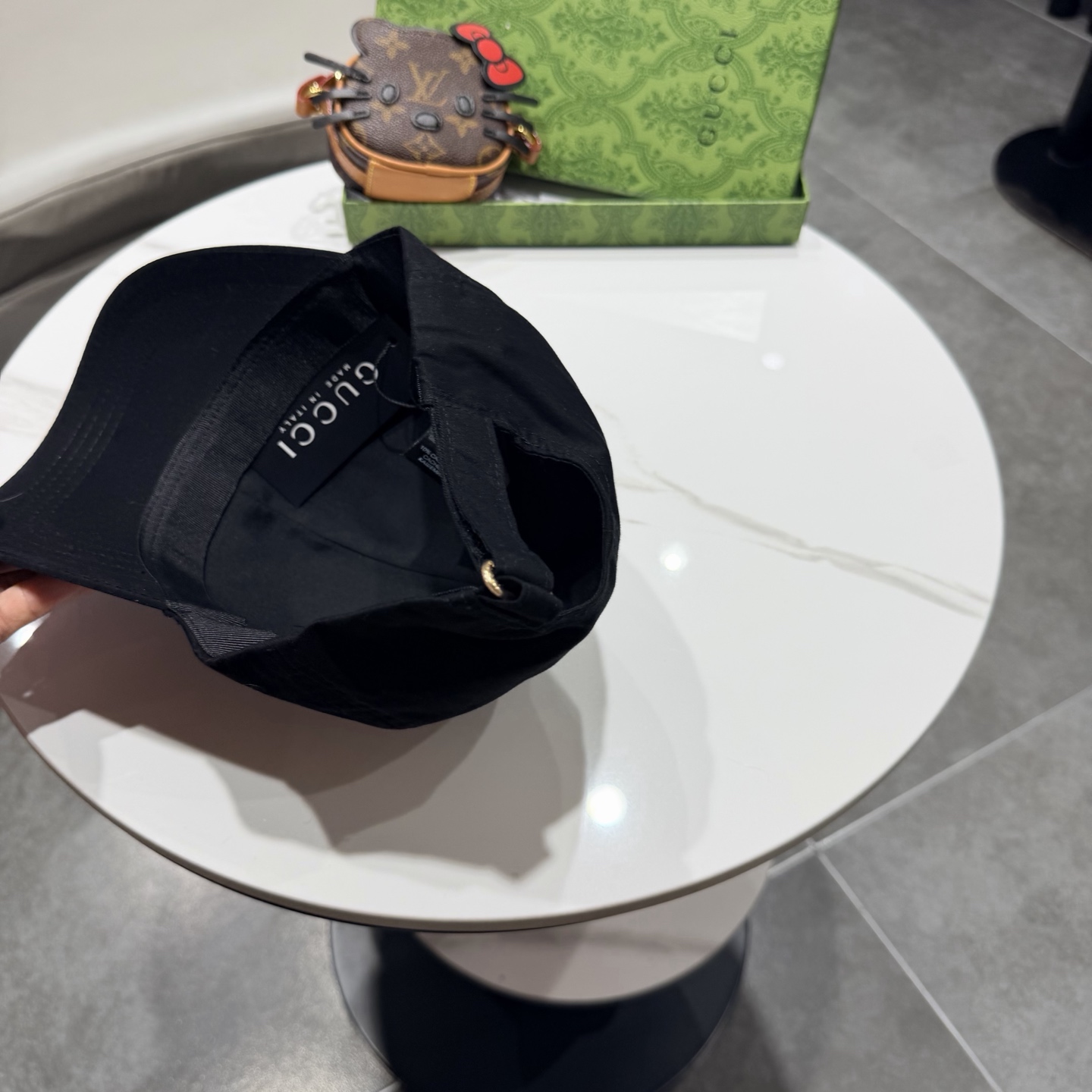 GUCCI古奇棒球帽 😍新款棒球帽，重工打造♥️高端大气，百搭款🤗男女通用！