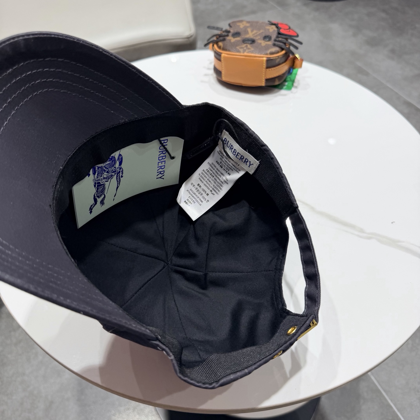 巴宝莉BURBERRY官网同步上线 韩版新款英伦风定制款1:1原单品质 男女通用棒球帽 美邦工艺 高版品
