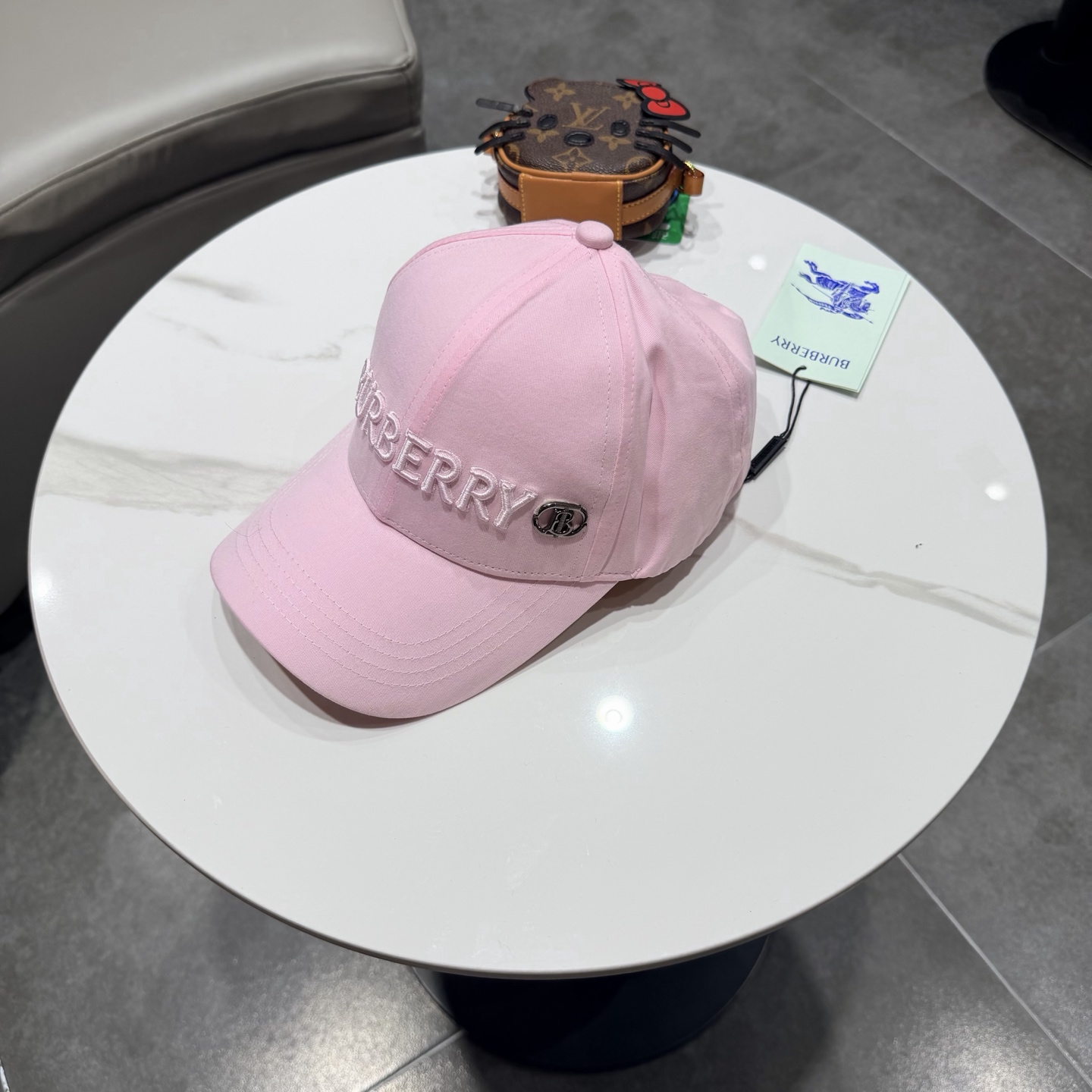 巴宝莉BURBERRY官网同步上线 韩版新款英伦风定制款1:1原单品质 男女通用棒球帽 美邦工艺 高版品