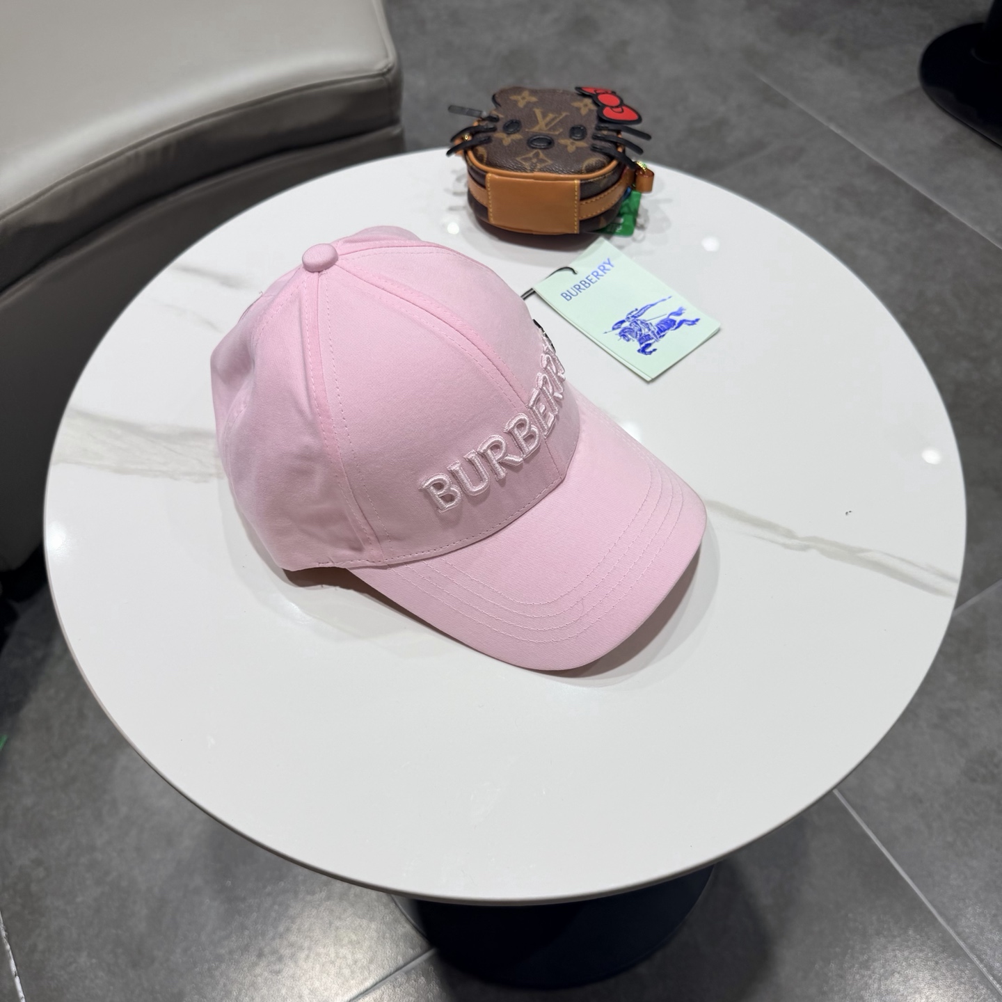 巴宝莉BURBERRY官网同步上线 韩版新款英伦风定制款1:1原单品质 男女通用棒球帽 美邦工艺 高版品