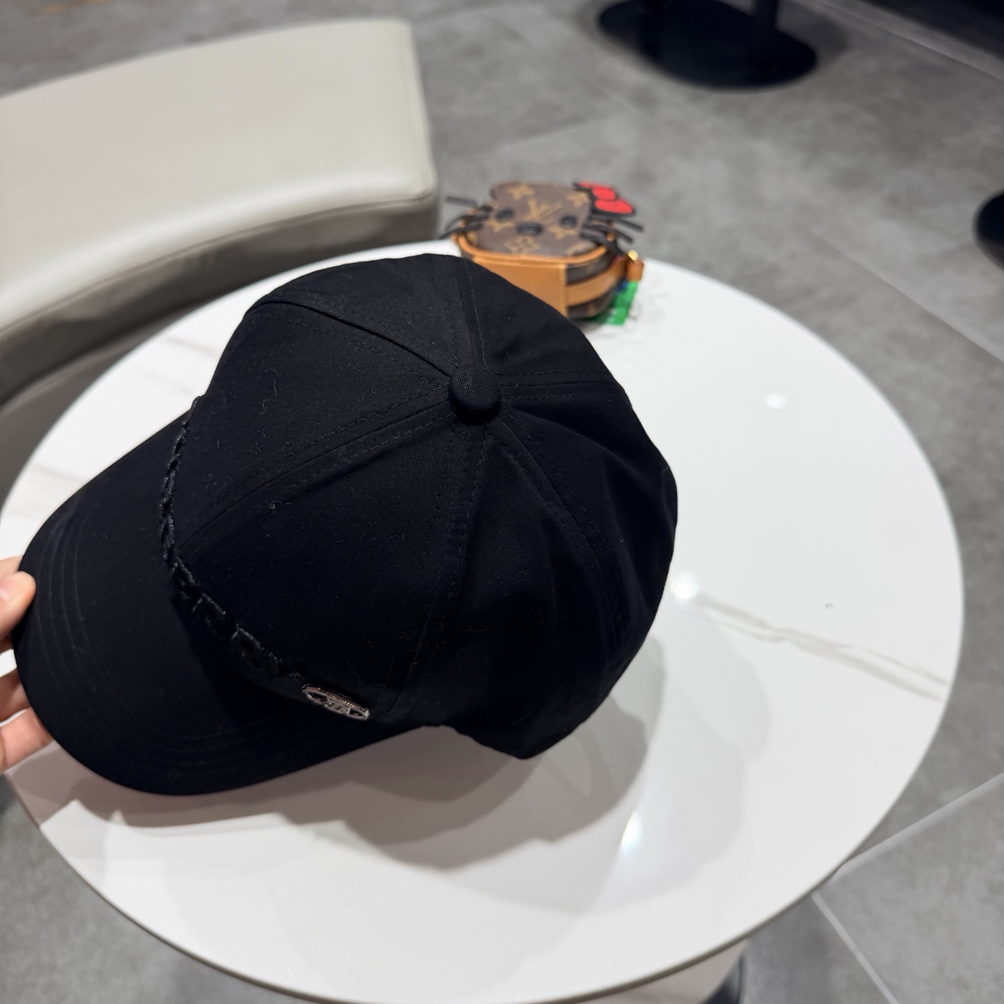 巴宝莉BURBERRY官网同步上线 韩版新款英伦风定制款1:1原单品质 男女通用棒球帽 美邦工艺 高版品