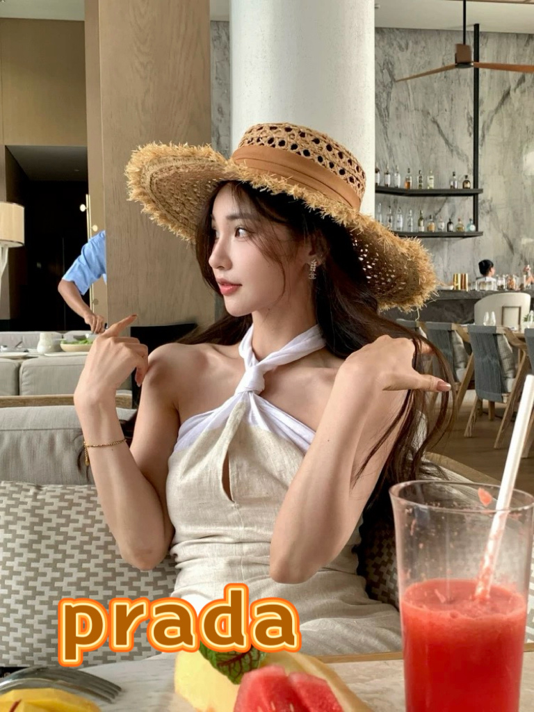 普拉达Prada新款草帽女夏天然拉菲草法式平顶遮阳帽度假大檐防晒镂空太阳帽子