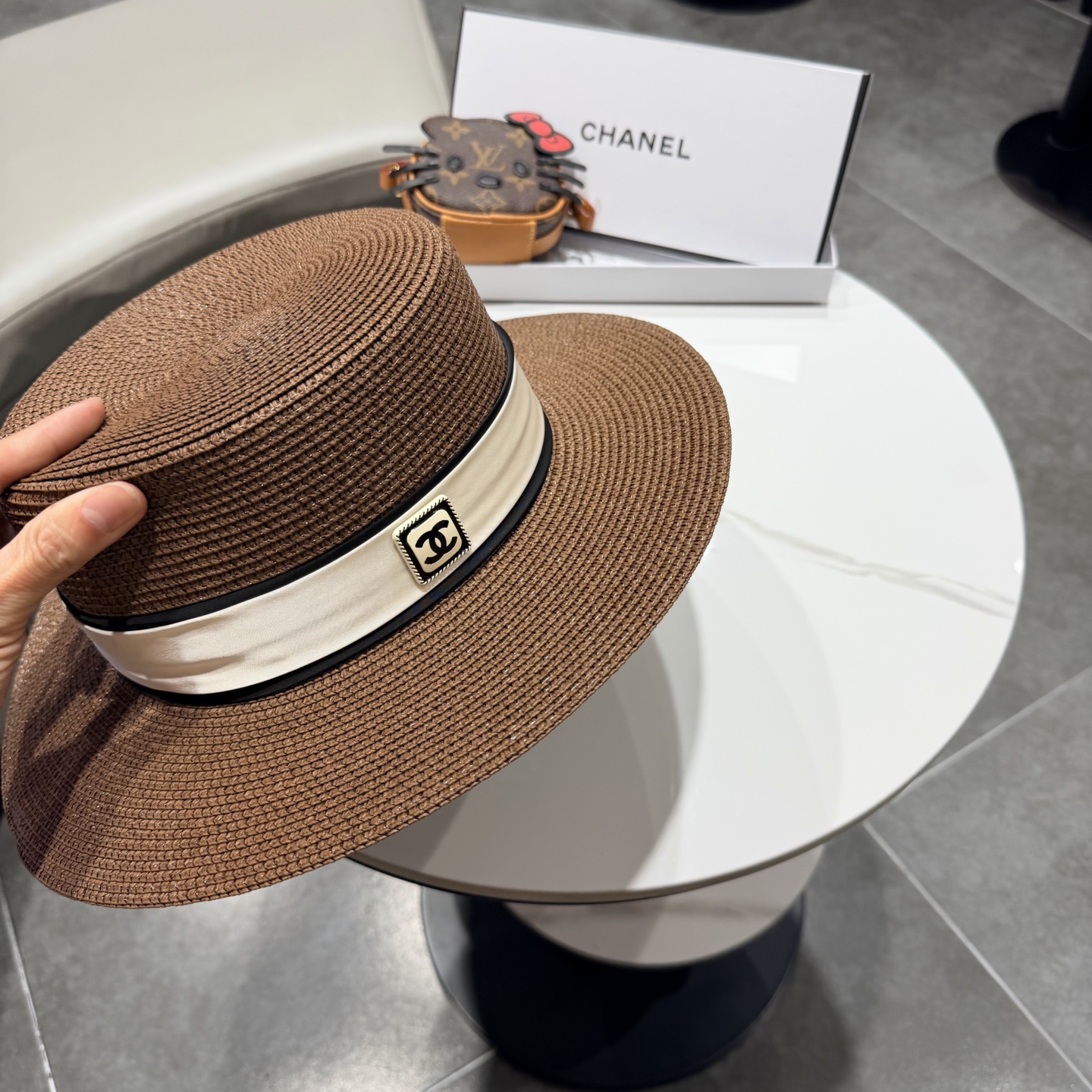 Chanel香奈草帽遮阳帽、夏日出游搭衣必备，头围57cm