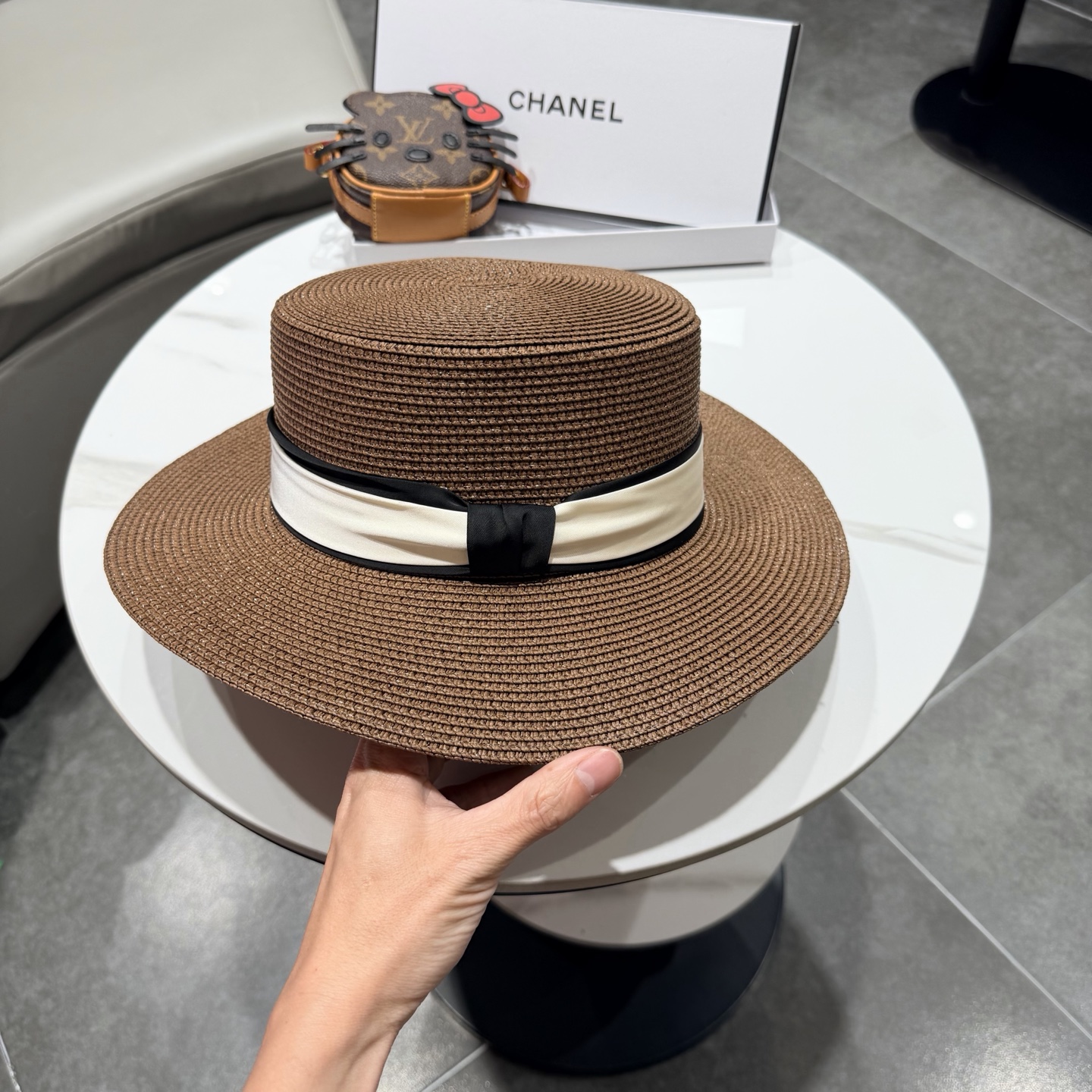 Chanel香奈草帽遮阳帽、夏日出游搭衣必备，头围57cm