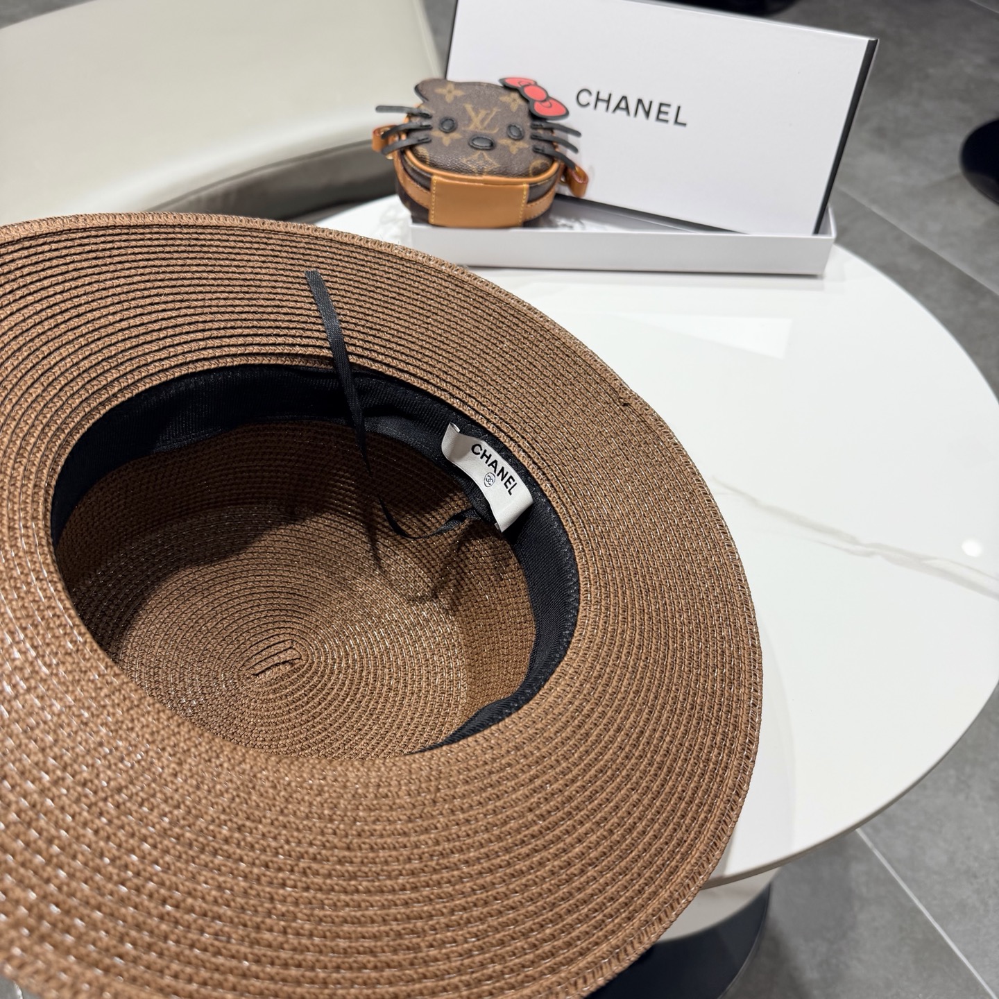 Chanel香奈草帽遮阳帽、夏日出游搭衣必备，头围57cm