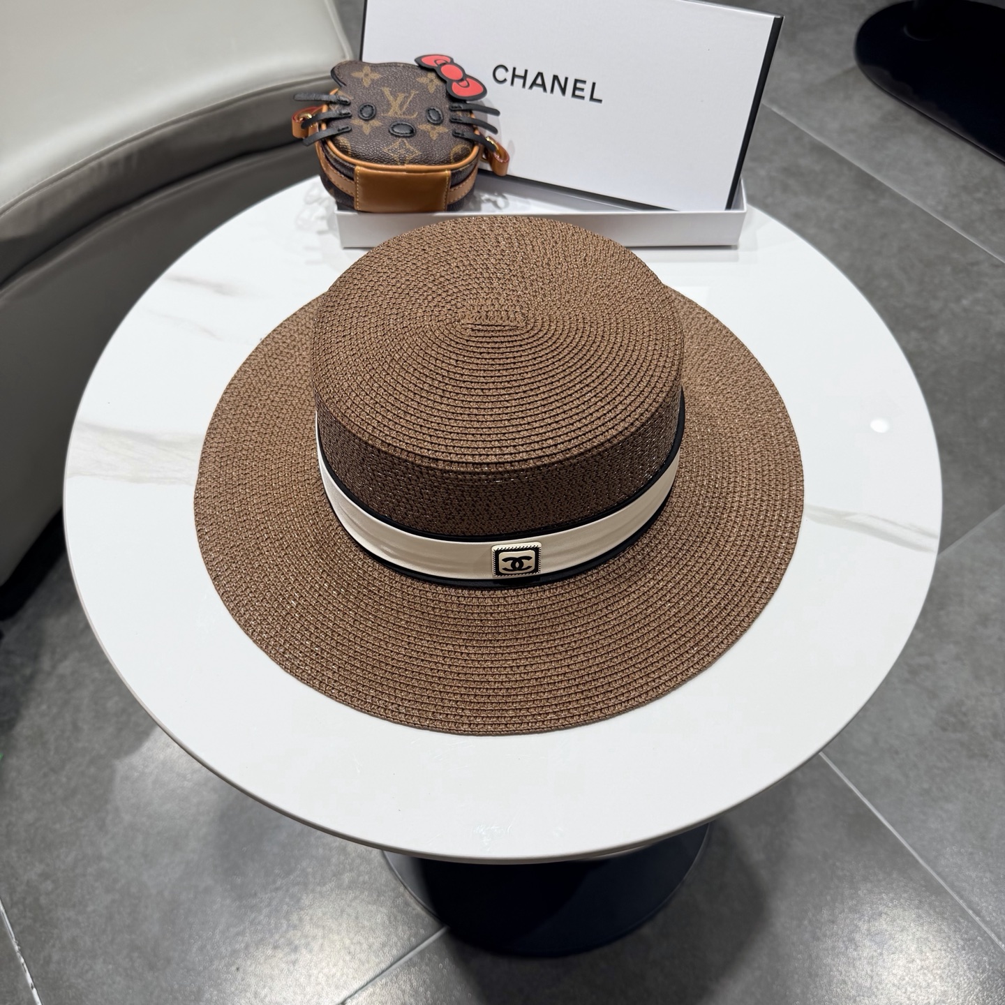 Chanel香奈草帽遮阳帽、夏日出游搭衣必备，头围57cm