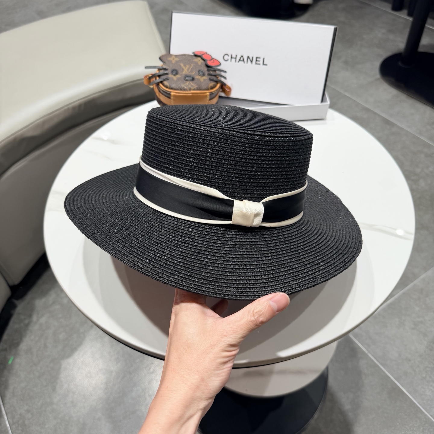 Chanel香奈草帽遮阳帽、夏日出游搭衣必备，头围57cm