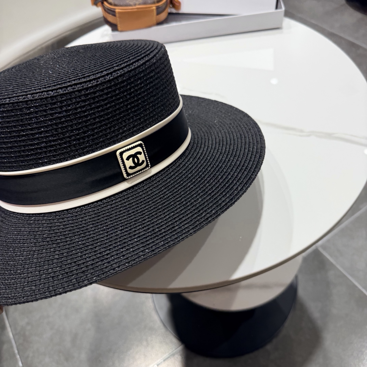 Chanel香奈草帽遮阳帽、夏日出游搭衣必备，头围57cm