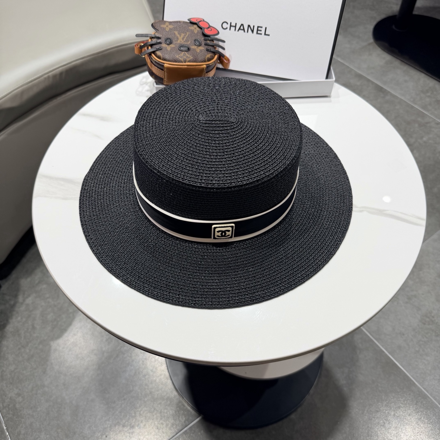 Chanel香奈草帽遮阳帽、夏日出游搭衣必备，头围57cm