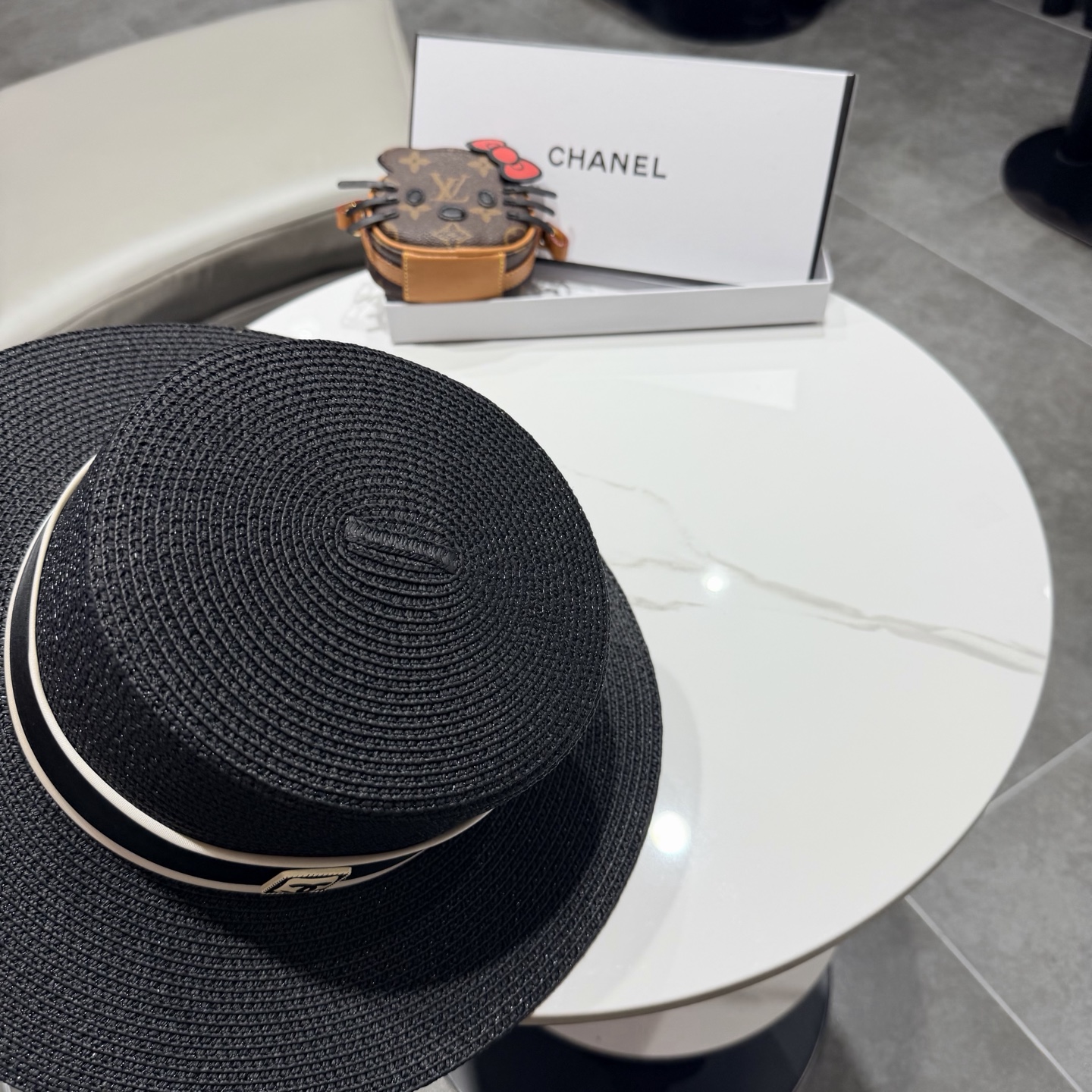 Chanel香奈草帽遮阳帽、夏日出游搭衣必备，头围57cm