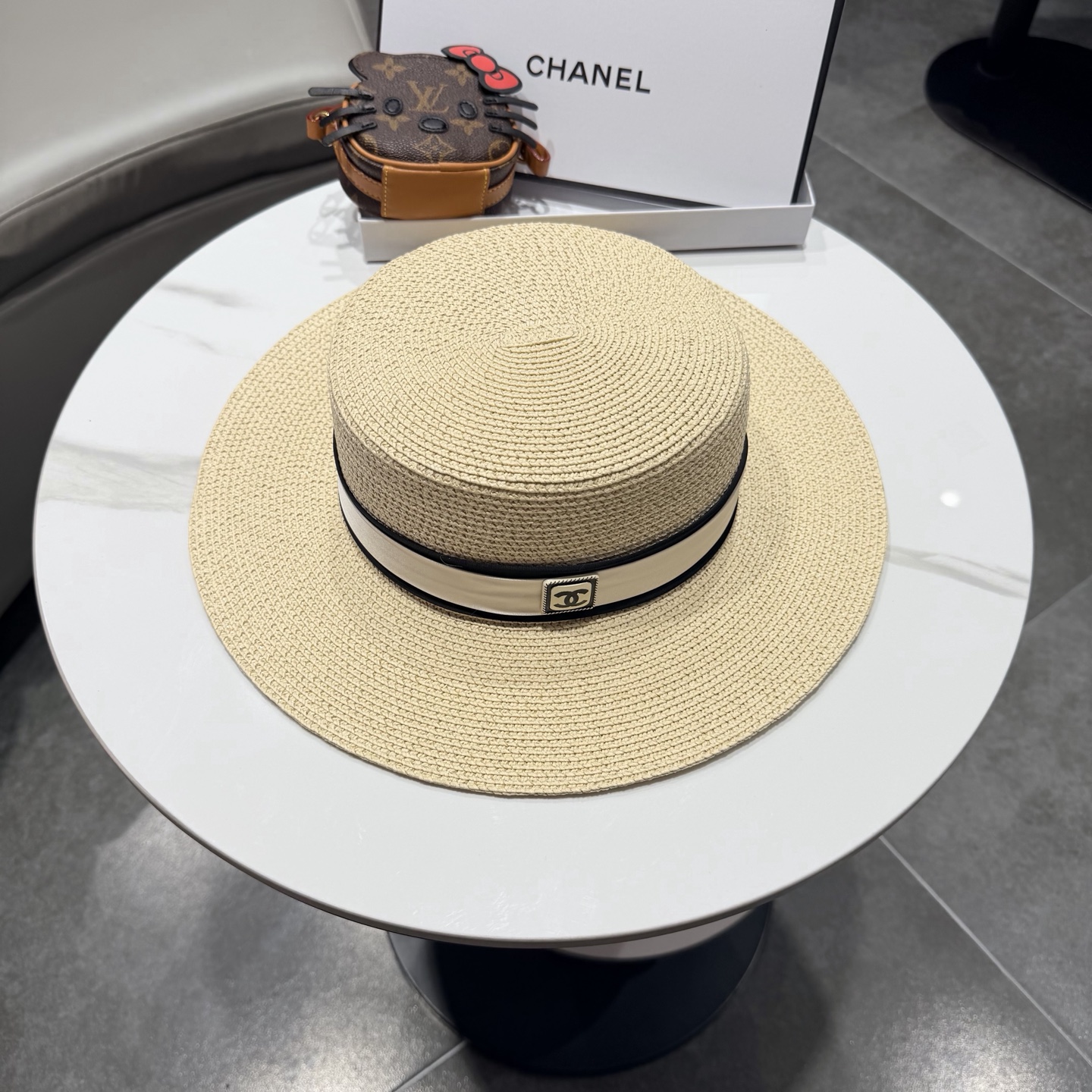 Chanel香奈草帽遮阳帽、夏日出游搭衣必备，头围57cm