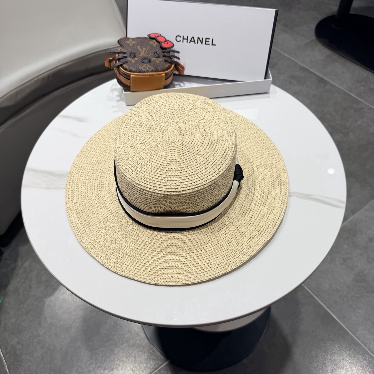 Chanel香奈草帽遮阳帽、夏日出游搭衣必备，头围57cm