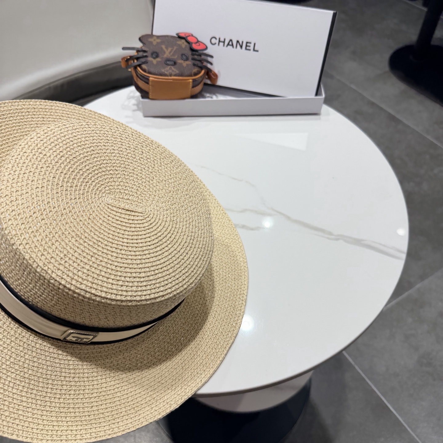 Chanel香奈草帽遮阳帽、夏日出游搭衣必备，头围57cm