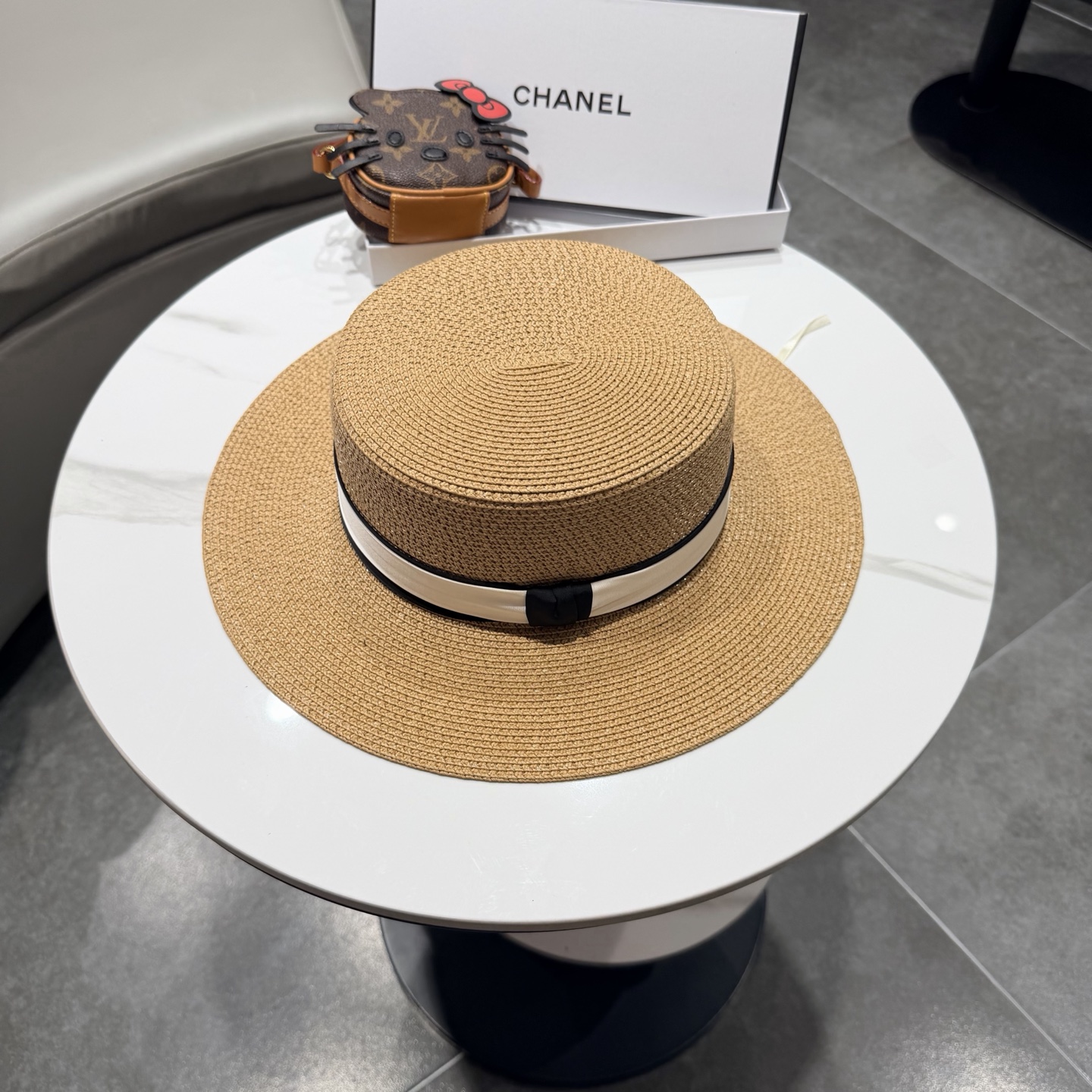 Chanel香奈草帽遮阳帽、夏日出游搭衣必备，头围57cm