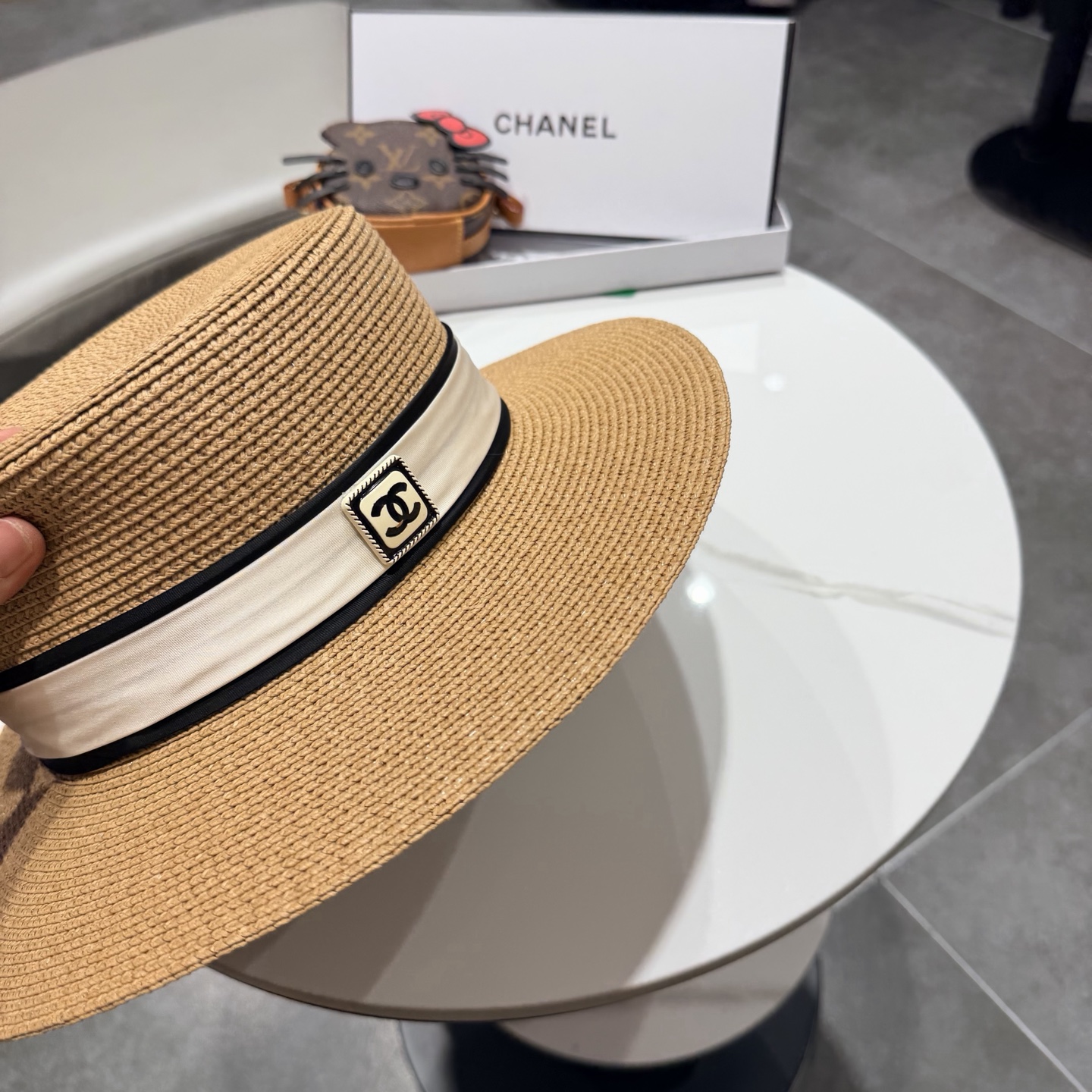 Chanel香奈草帽遮阳帽、夏日出游搭衣必备，头围57cm