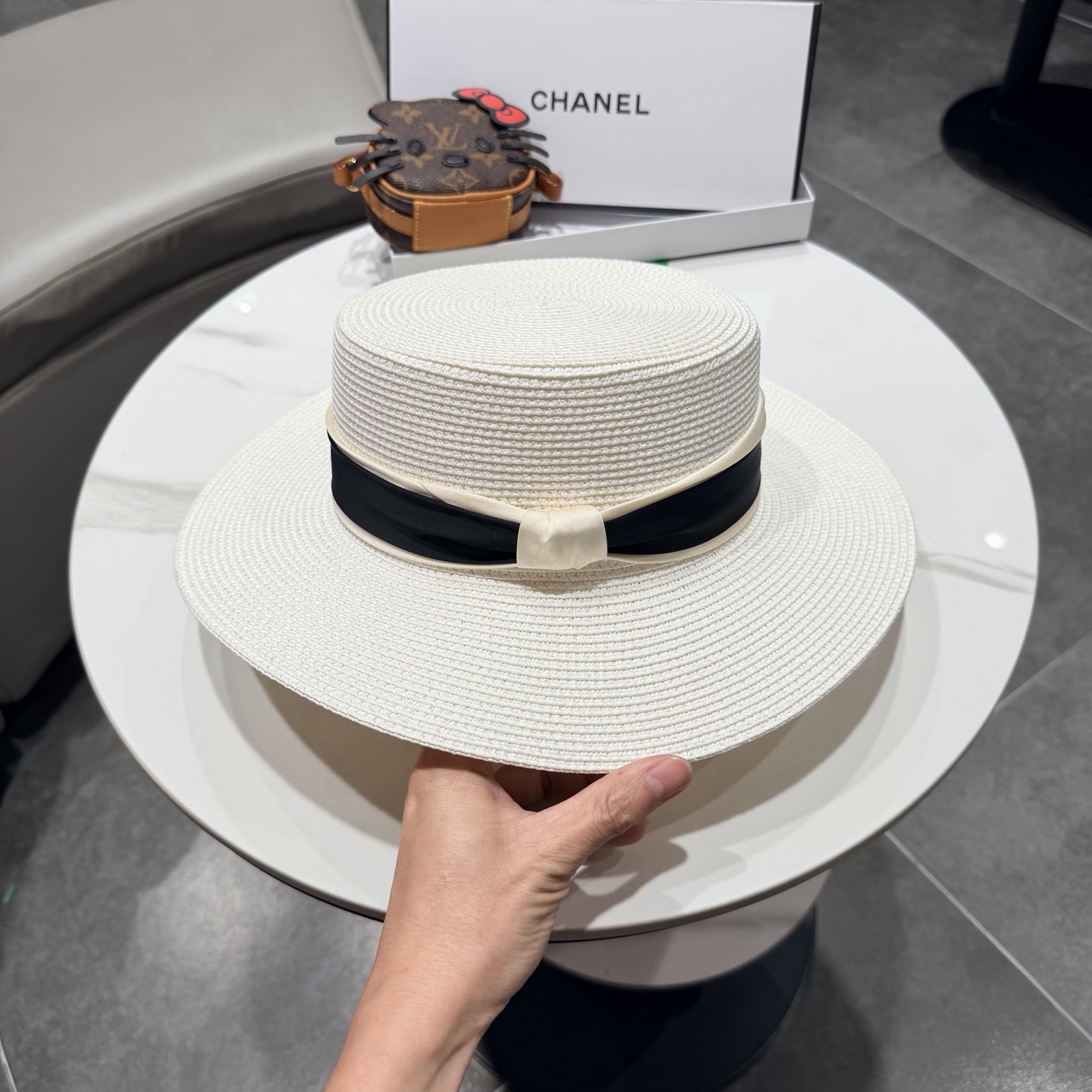 Chanel香奈草帽遮阳帽、夏日出游搭衣必备，头围57cm