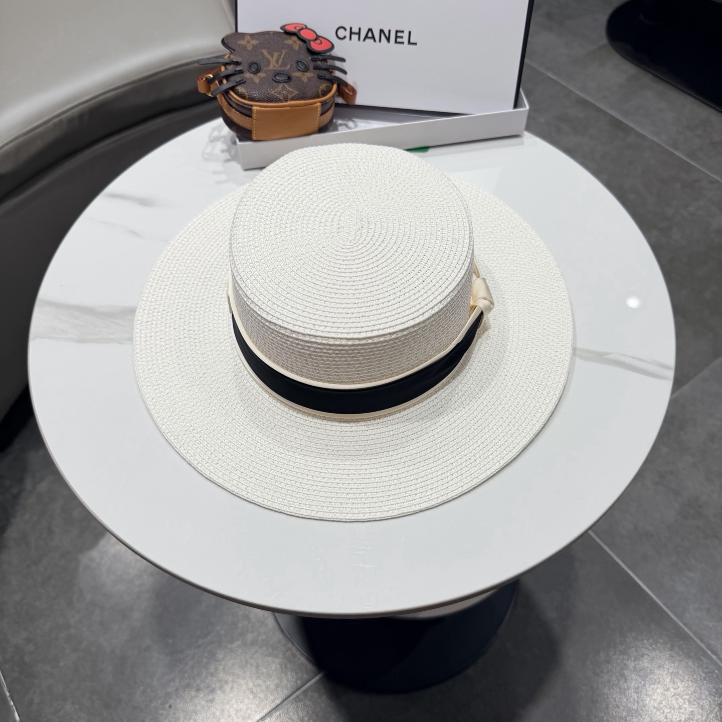 Chanel香奈草帽遮阳帽、夏日出游搭衣必备，头围57cm