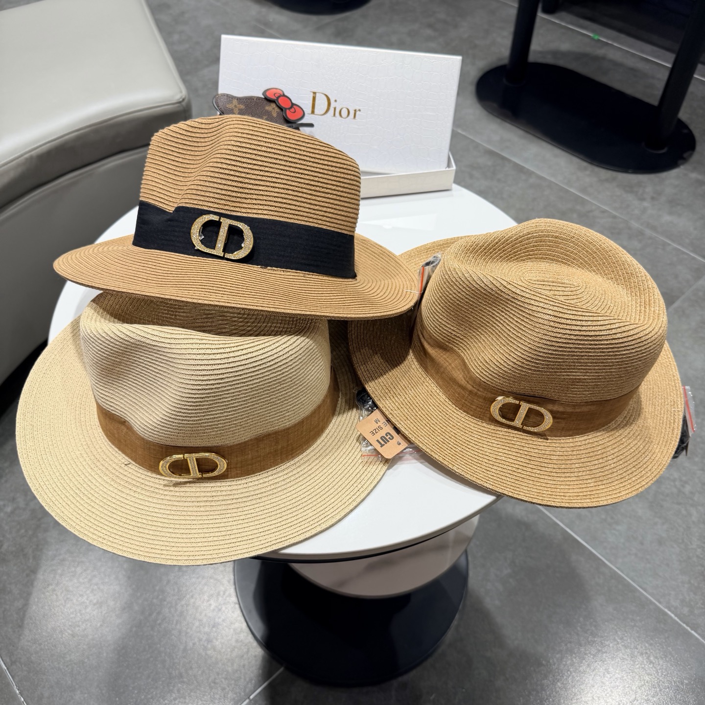 DIOR迪奥赵露思同款时尚巴拿马草帽男女通用礼帽爵士帽遮阳帽防晒出游帽子