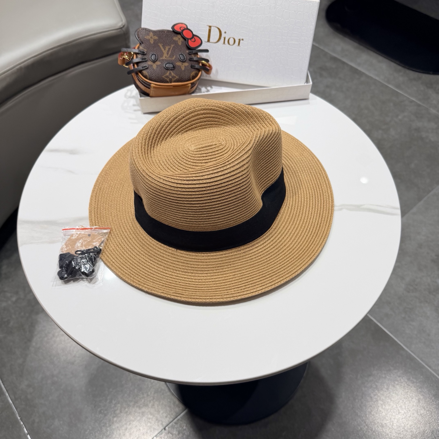 DIOR迪奥赵露思同款时尚巴拿马草帽男女通用礼帽爵士帽遮阳帽防晒出游帽子