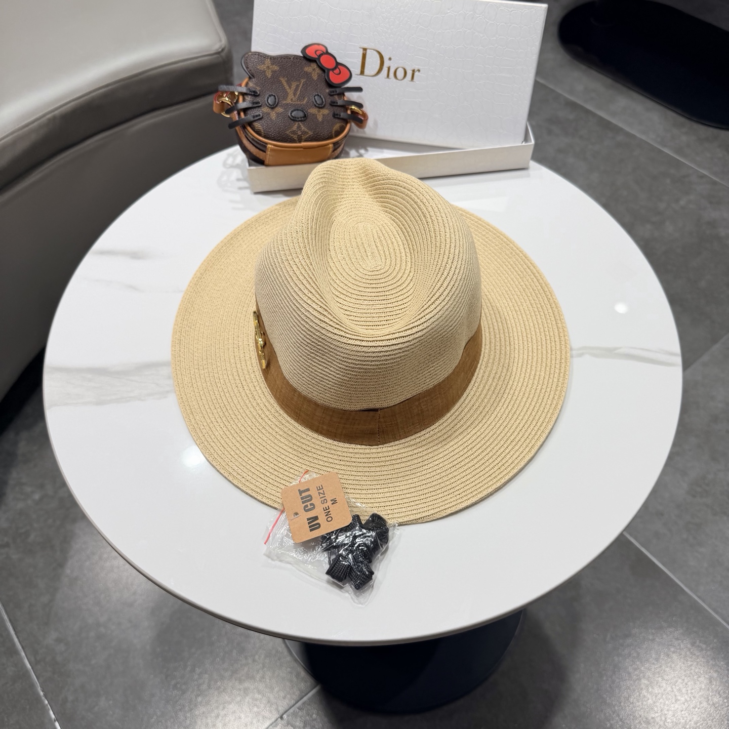 DIOR迪奥赵露思同款时尚巴拿马草帽男女通用礼帽爵士帽遮阳帽防晒出游帽子