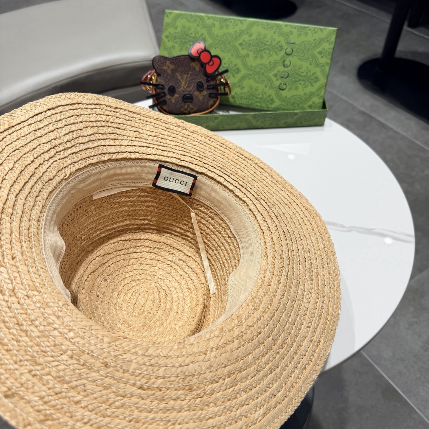 Gucci古奇新款拉菲草礼帽头围57cm