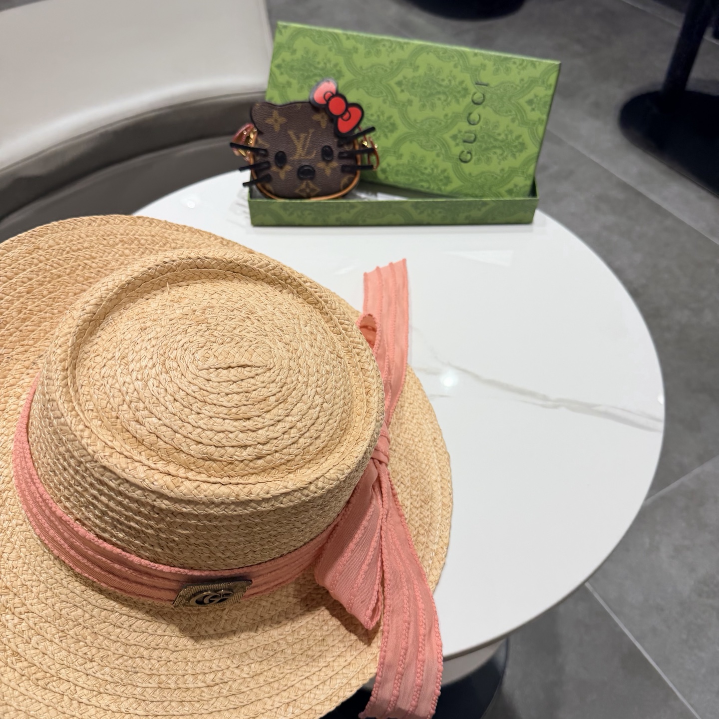 Gucci古奇新款拉菲草礼帽头围57cm