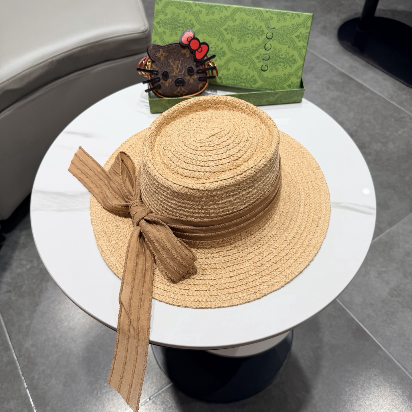 Gucci古奇新款拉菲草礼帽头围57cm