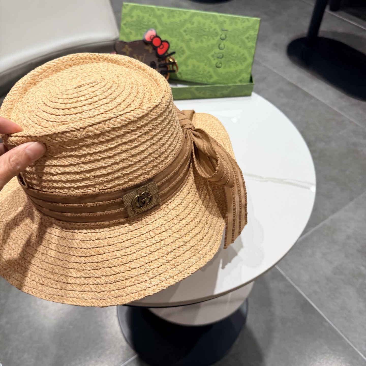 Gucci古奇新款拉菲草礼帽头围57cm
