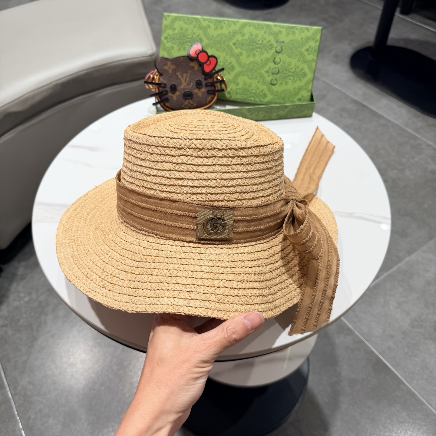 Gucci古奇新款拉菲草礼帽头围57cm