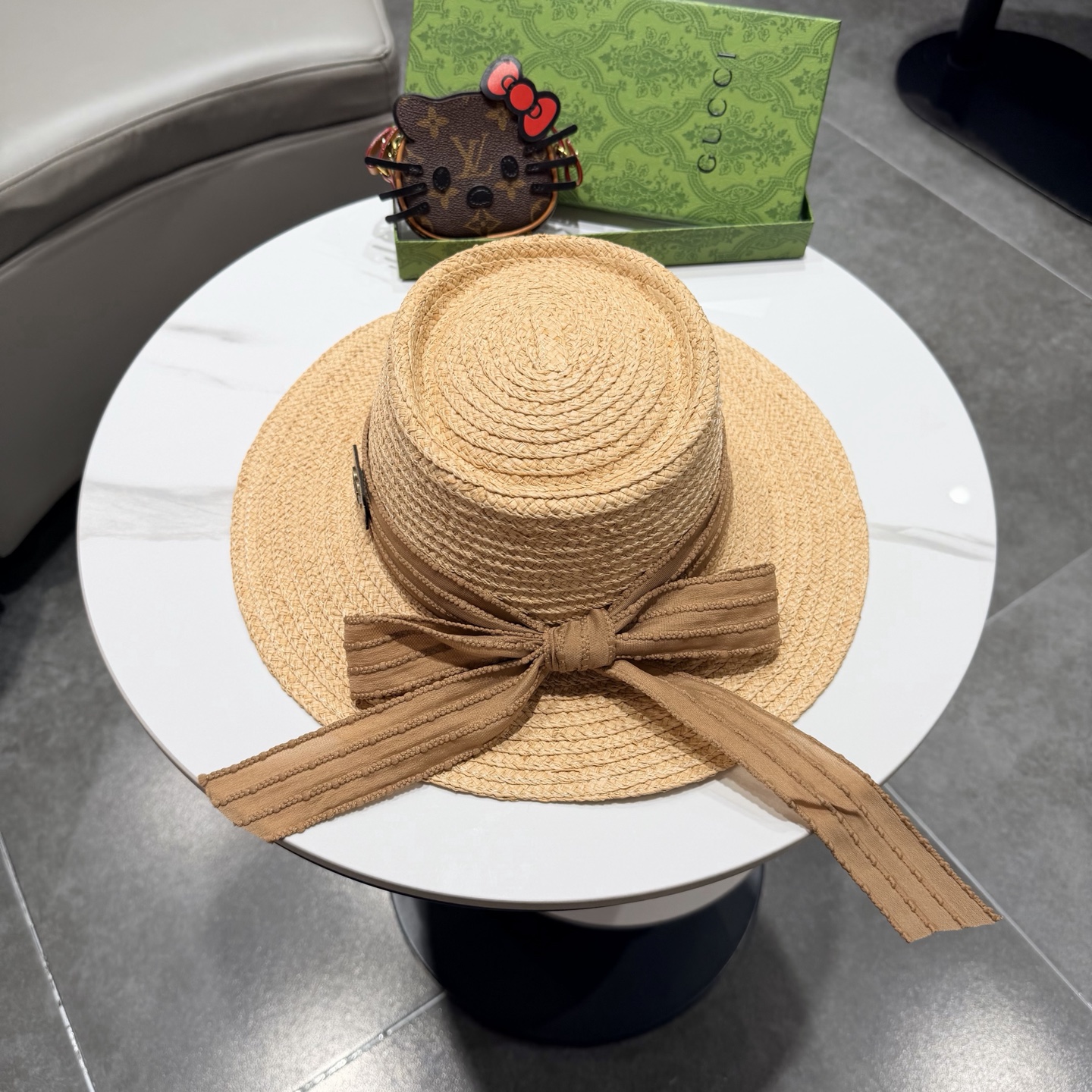 Gucci古奇新款拉菲草礼帽头围57cm