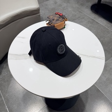 加拿大大鹅北极圆盘🍁 2026最新款🧢棒球帽定制棉质面料!!整体透气性很好,精致的字母刺绣和工整的走线, 加拿大大鹅北极圆盘🍁 2026最新款🧢棒球帽定制棉质面料!!整体透气性很好,精致的字母刺绣和工整的走线,