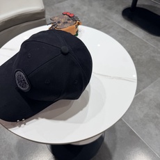 加拿大大鹅北极圆盘🍁 2026最新款🧢棒球帽定制棉质面料!!整体透气性很好,精致的字母刺绣和工整的走线, 加拿大大鹅北极圆盘🍁 2026最新款🧢棒球帽定制棉质面料!!整体透气性很好,精致的字母刺绣和工整的走线,