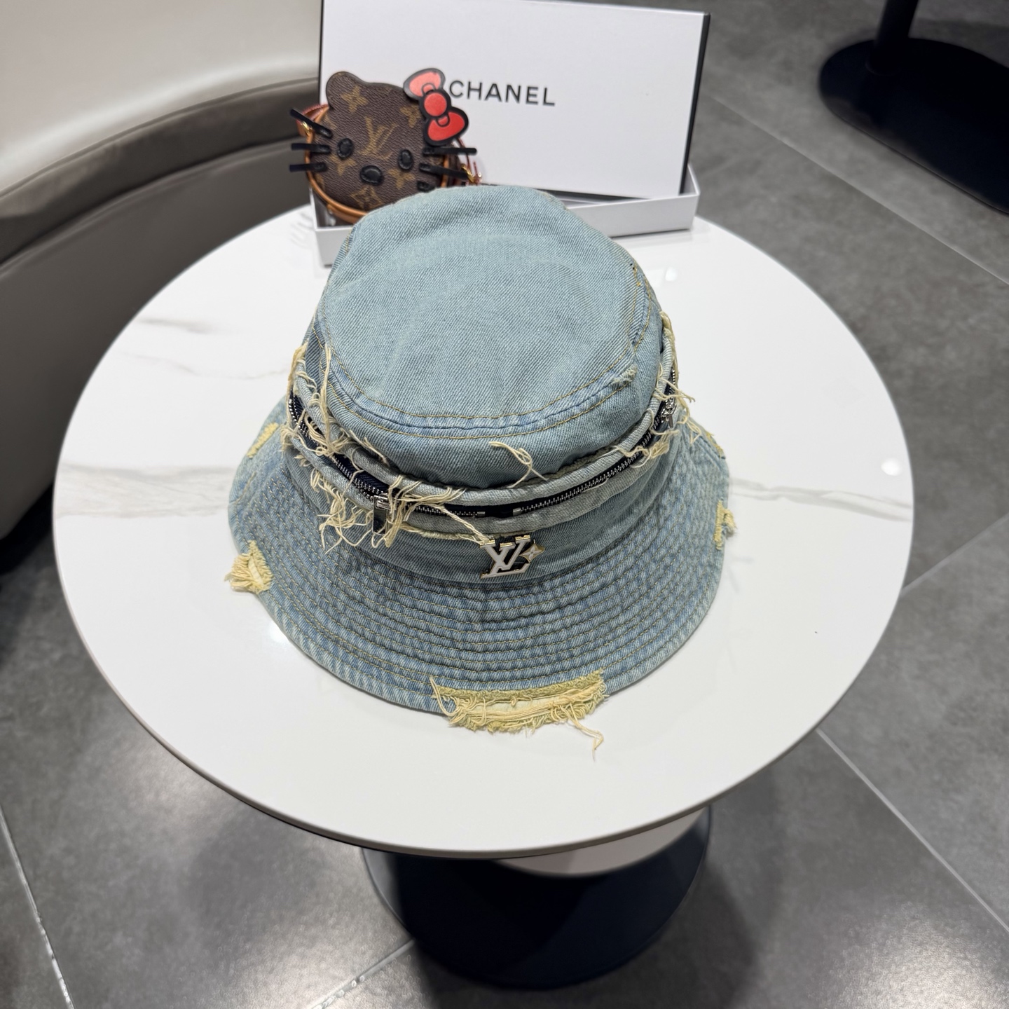 LV路易威登牛仔渔夫帽，头围57cm