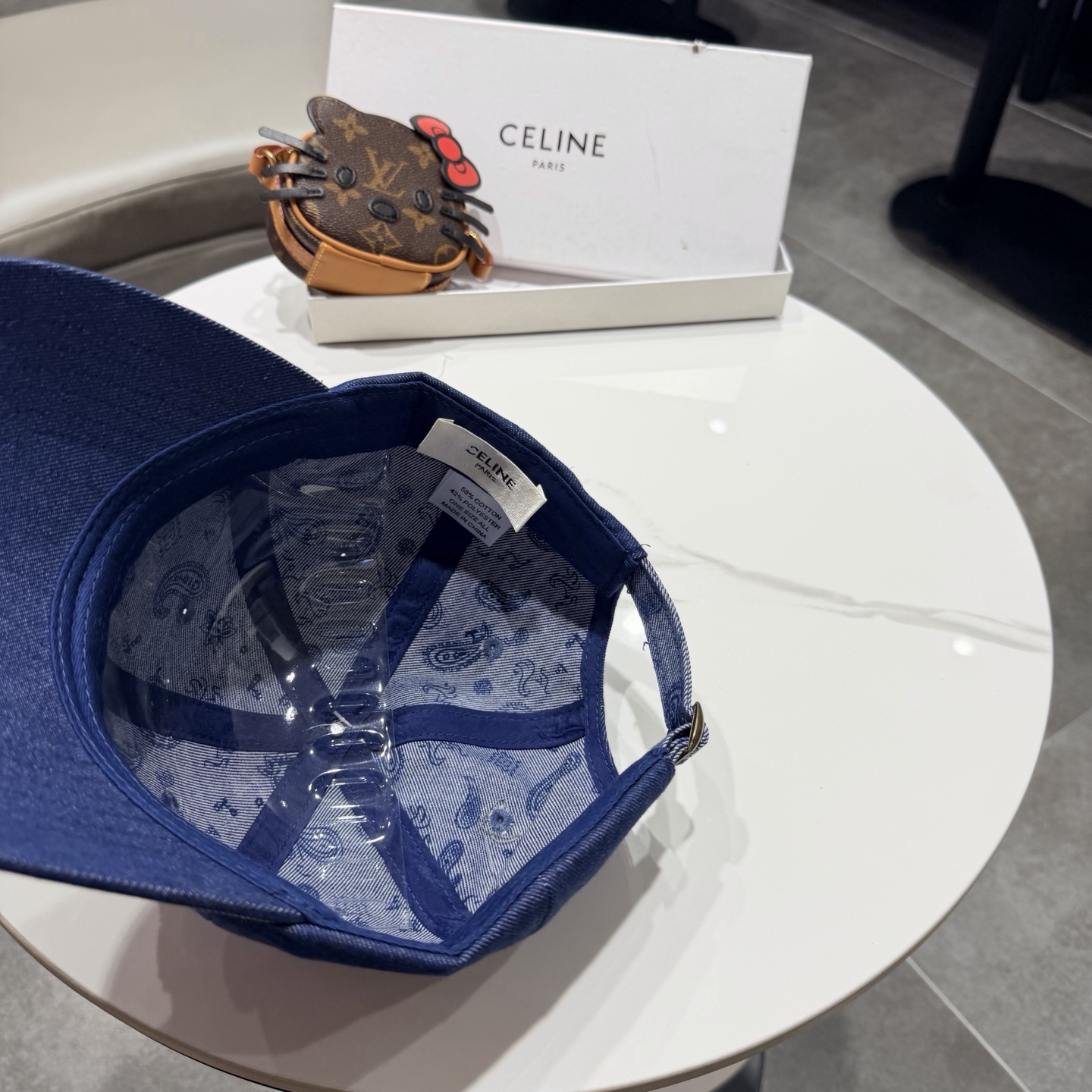 【CELINE赛琳】新款经典休闲潮流款 棒球帽日韩风格，随便搭配都超好看！出门旅游，绝对要入手的一款