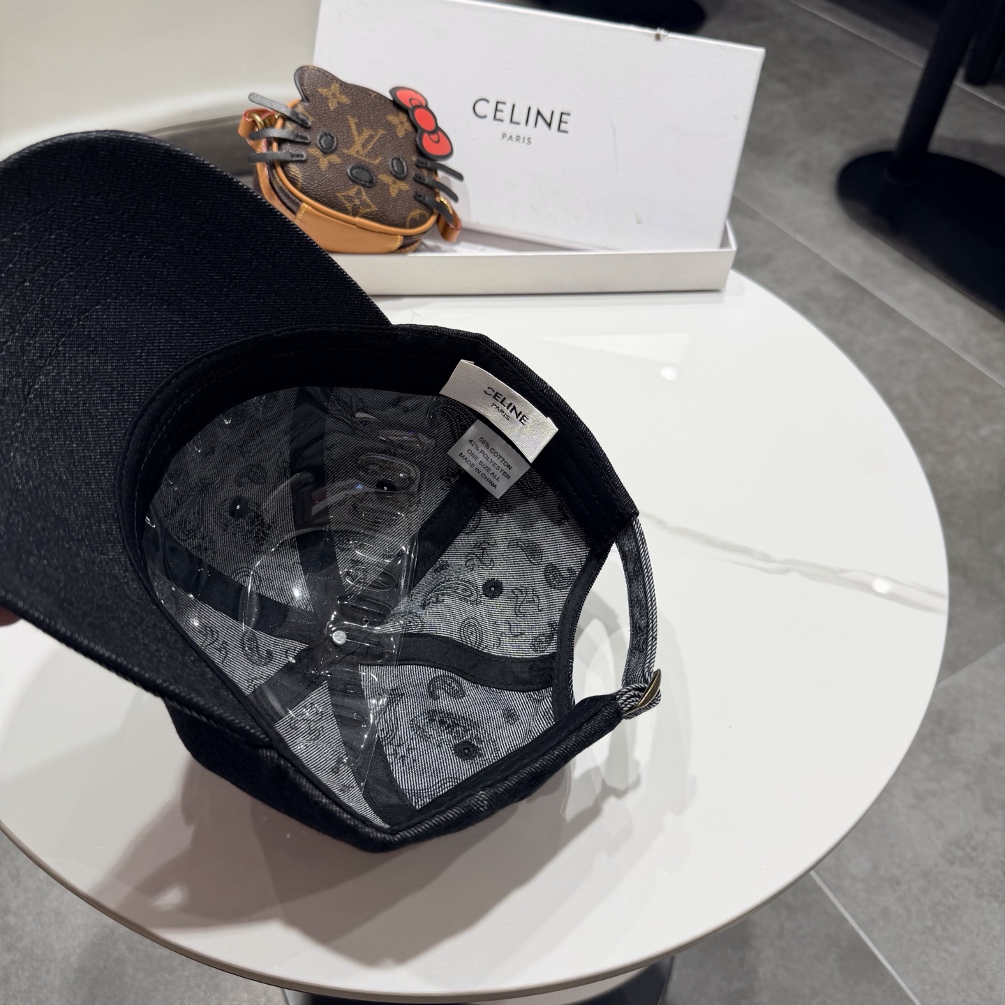 【CELINE赛琳】新款经典休闲潮流款 棒球帽日韩风格，随便搭配都超好看！出门旅游，绝对要入手的一款
