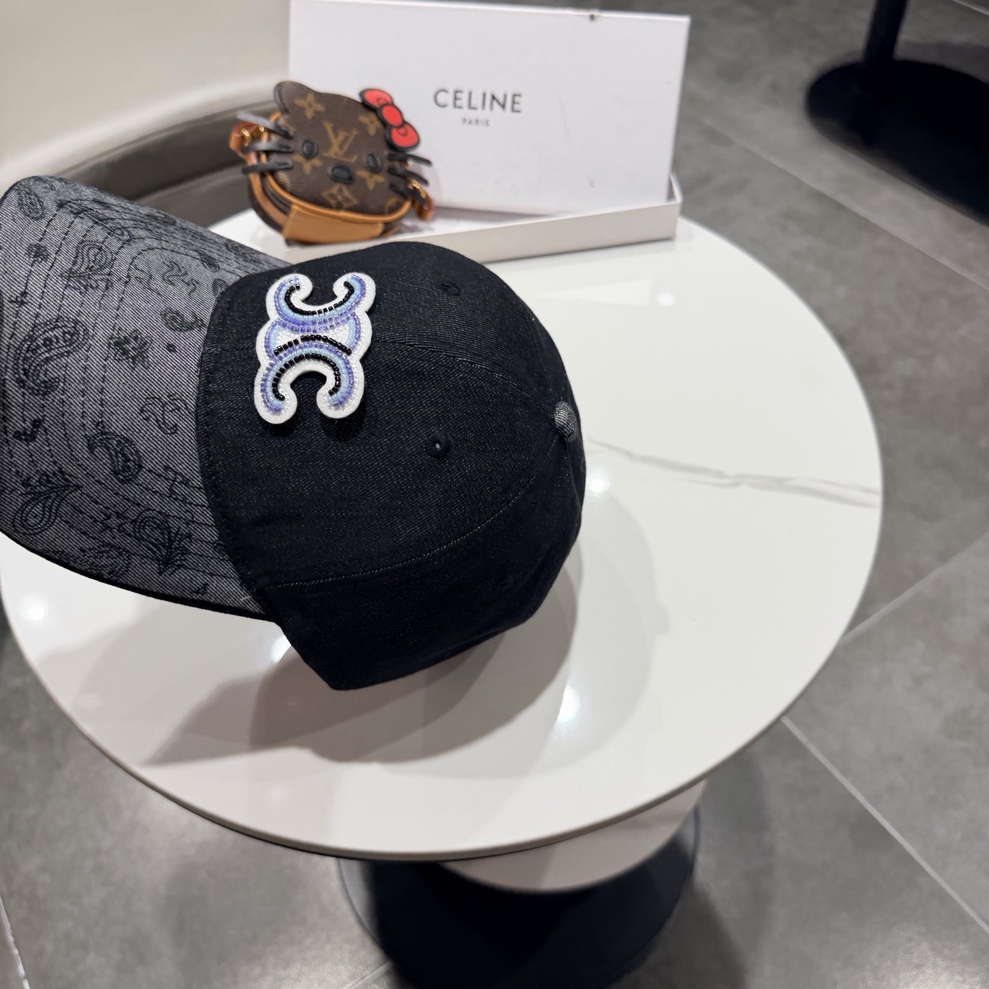 【CELINE赛琳】新款经典休闲潮流款 棒球帽日韩风格，随便搭配都超好看！出门旅游，绝对要入手的一款