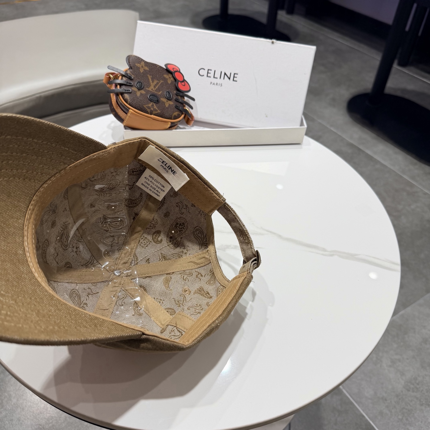 【CELINE赛琳】新款经典休闲潮流款 棒球帽日韩风格，随便搭配都超好看！出门旅游，绝对要入手的一款