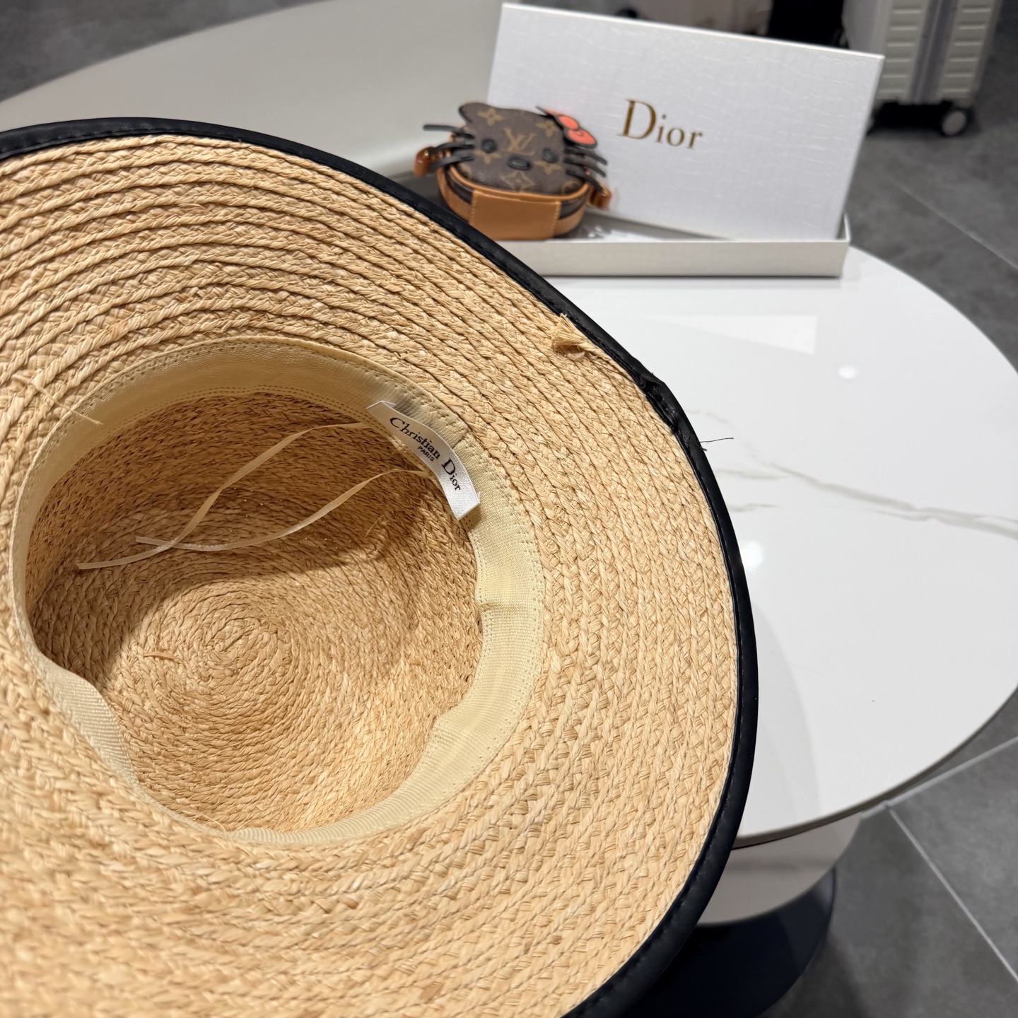 Dior迪奥拉菲草帽，旅游必备，头围57cm