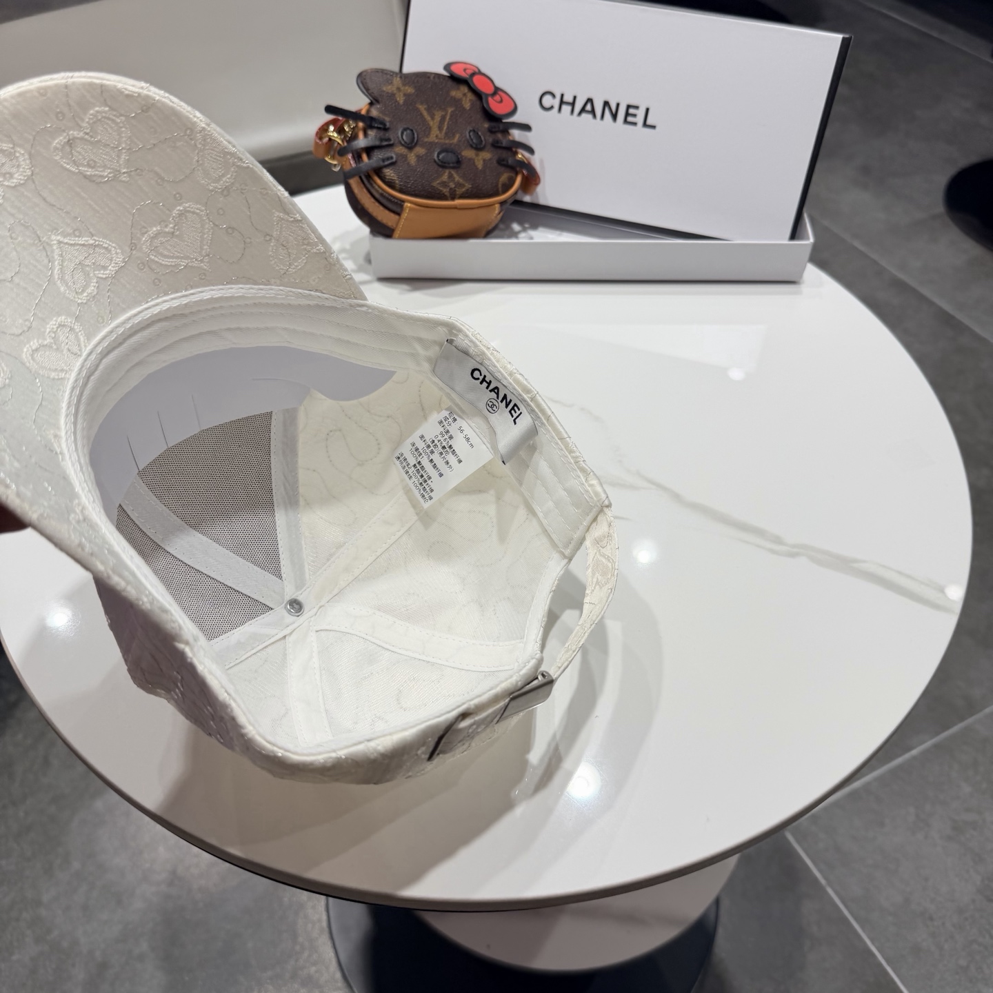 CHANEL香奈儿 新款简约棒球帽，新款出货，大牌款超好搭配，赶紧入手！