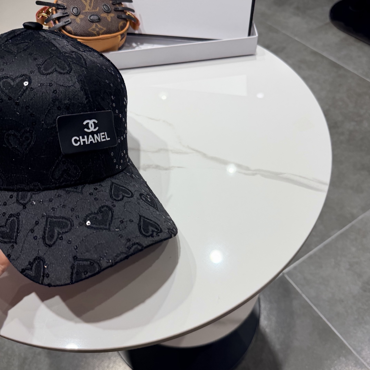 CHANEL香奈儿 新款简约棒球帽，新款出货，大牌款超好搭配，赶紧入手！