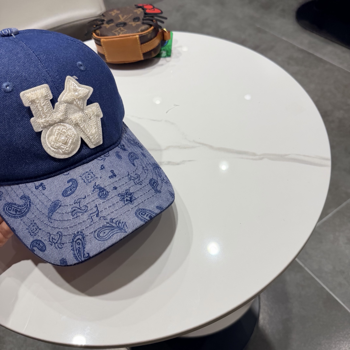 Chapeau Louis Vuitton New LV — photo 3