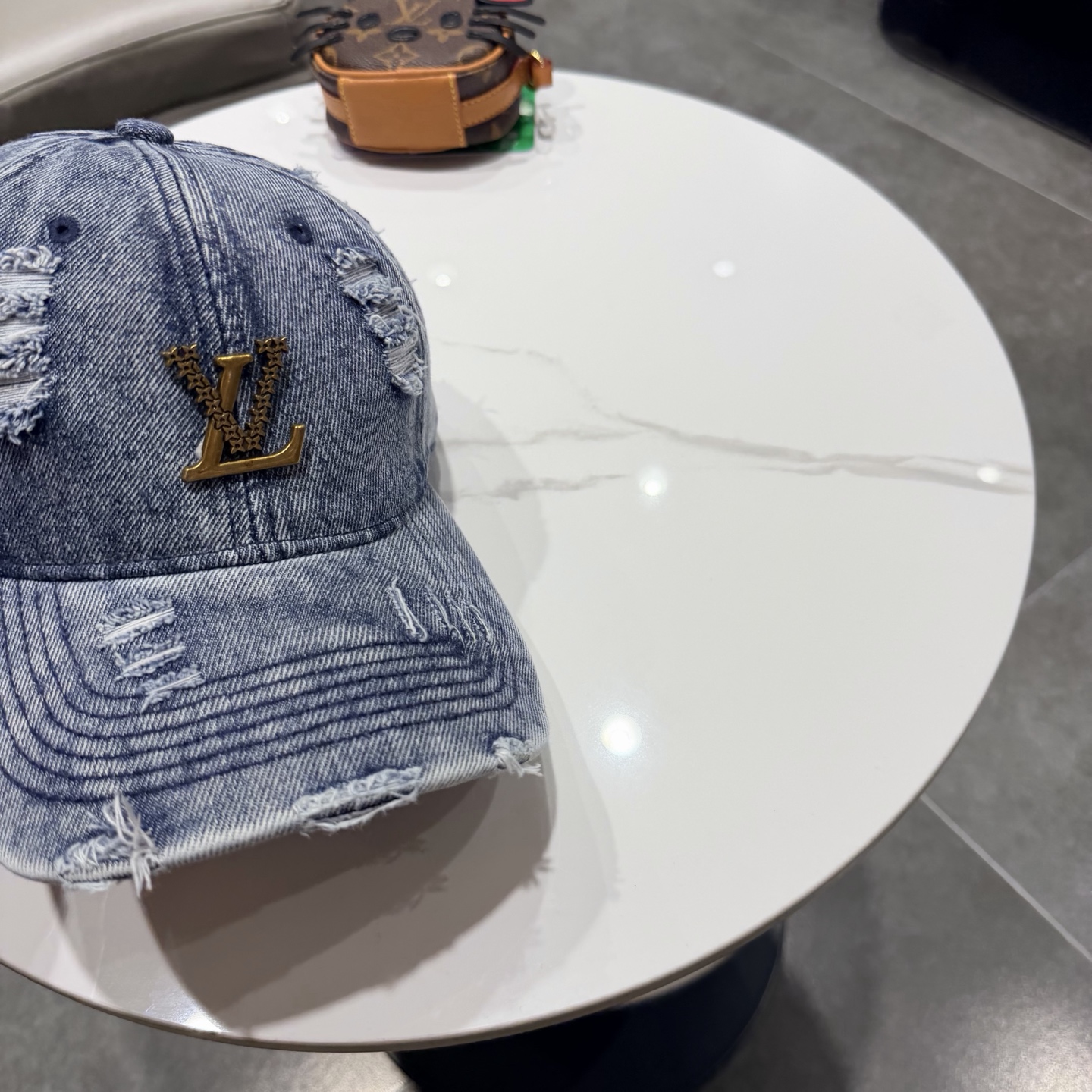 Lv路易威登2026新款帽子女时尚百搭宽檐硬顶页棒球帽鸭舌帽