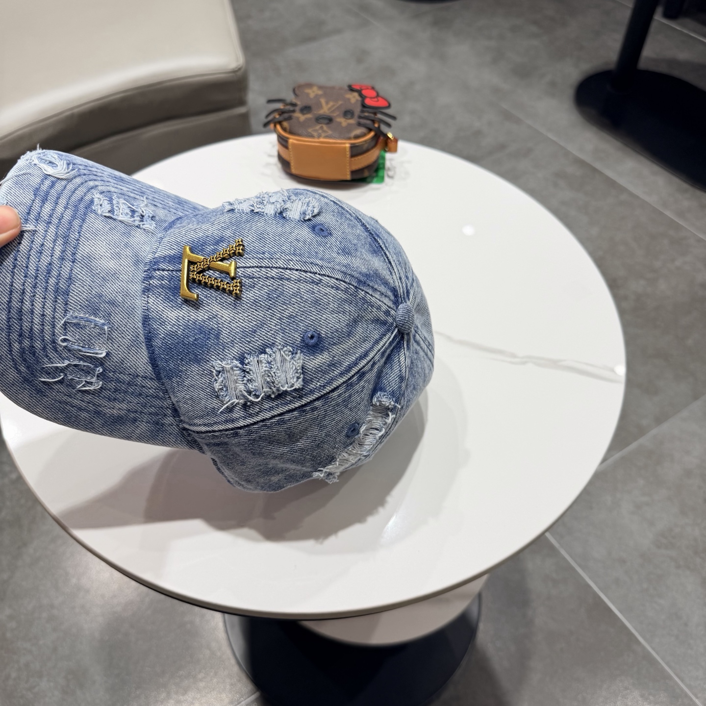 Lv路易威登2026新款帽子女时尚百搭宽檐硬顶页棒球帽鸭舌帽