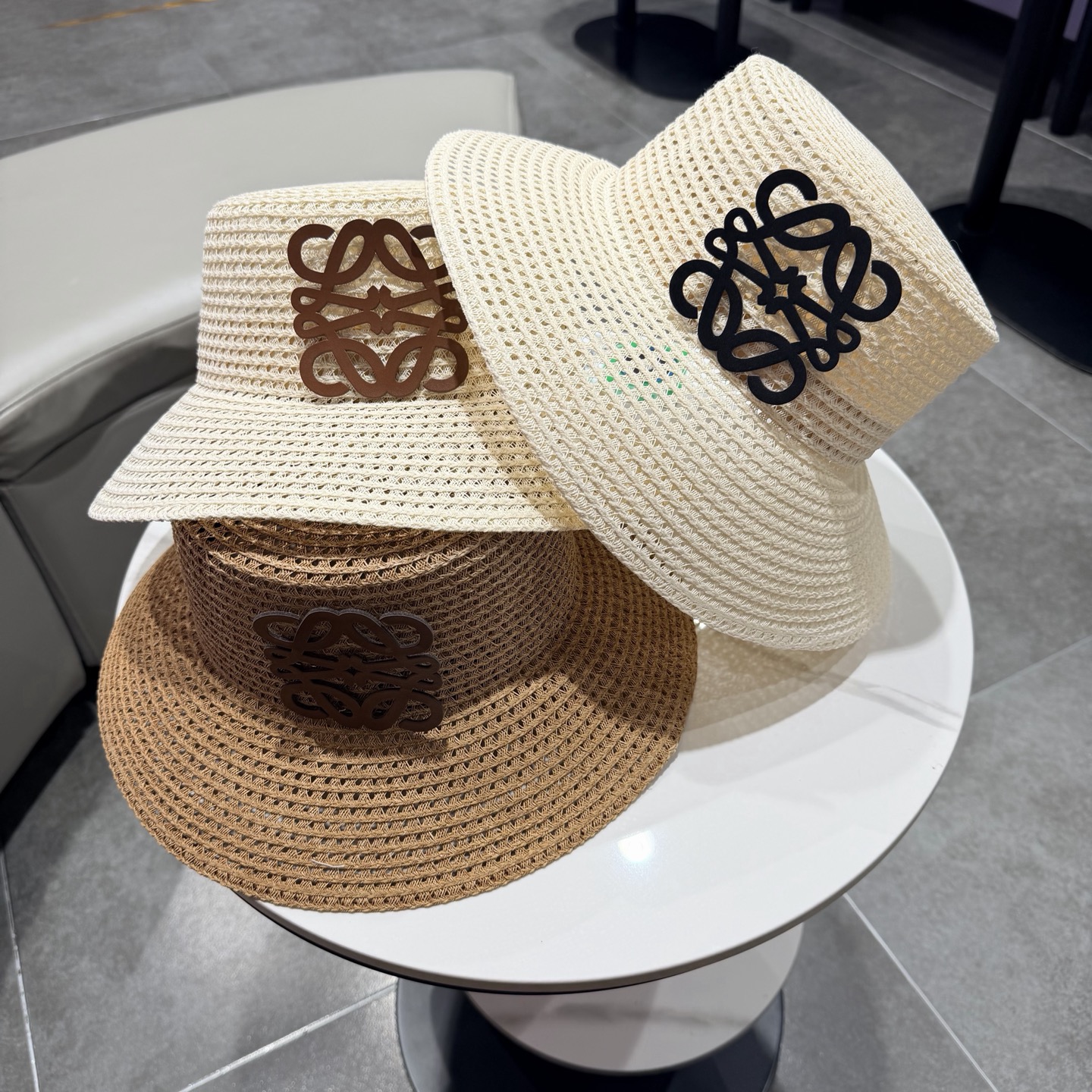 罗意威草帽，遮阳盆帽，可折叠，高级定制，头围57cm。