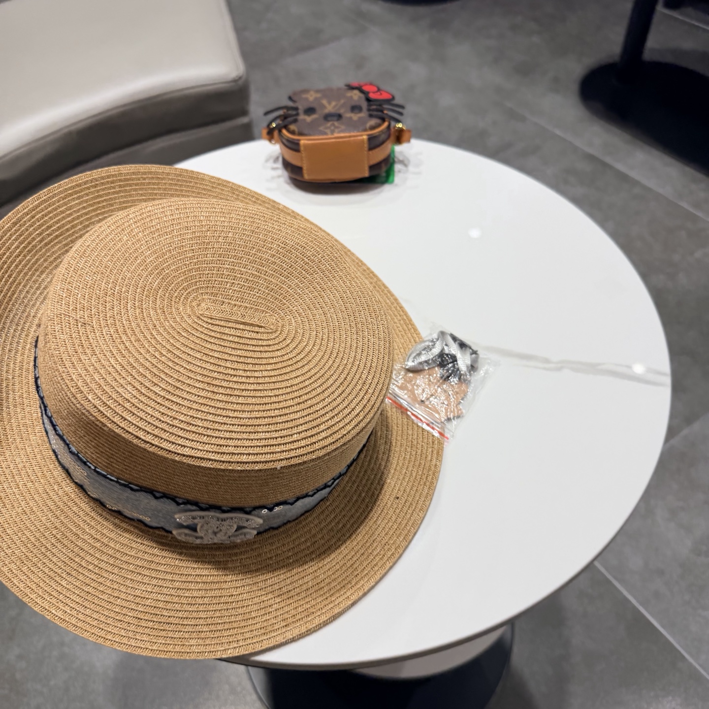 Chanel香奈儿新款草帽，日本纸草制作，头围57cm