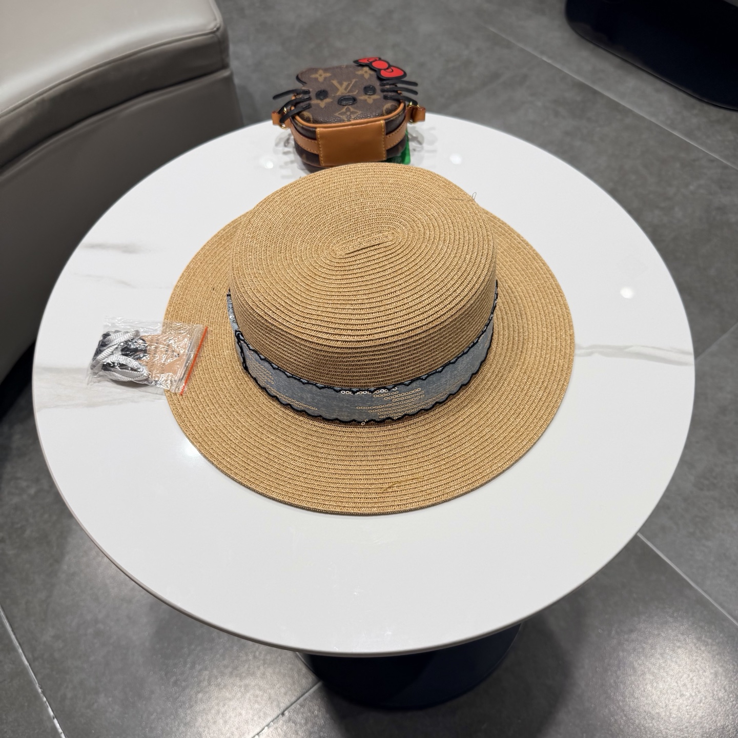 Chanel香奈儿新款草帽，日本纸草制作，头围57cm