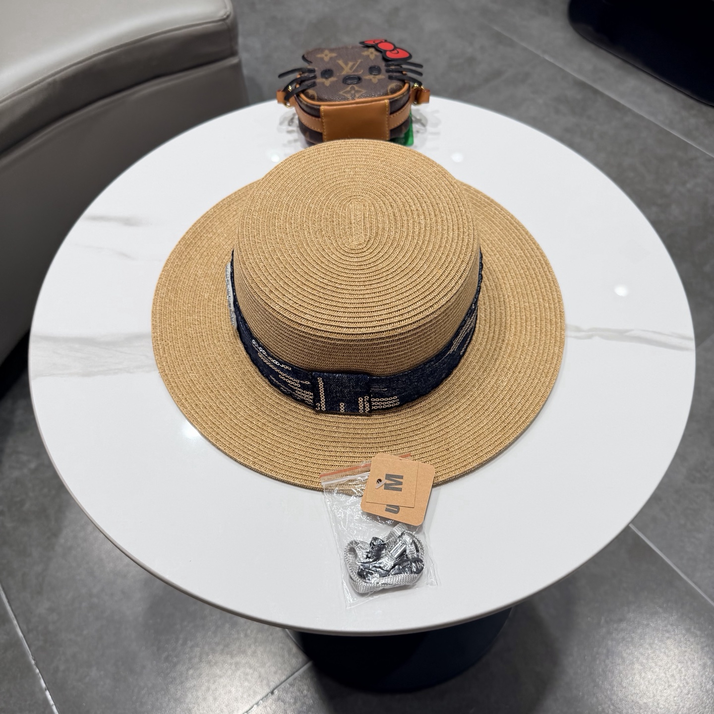 Chanel香奈儿新款草帽，日本纸草制作，头围57cm