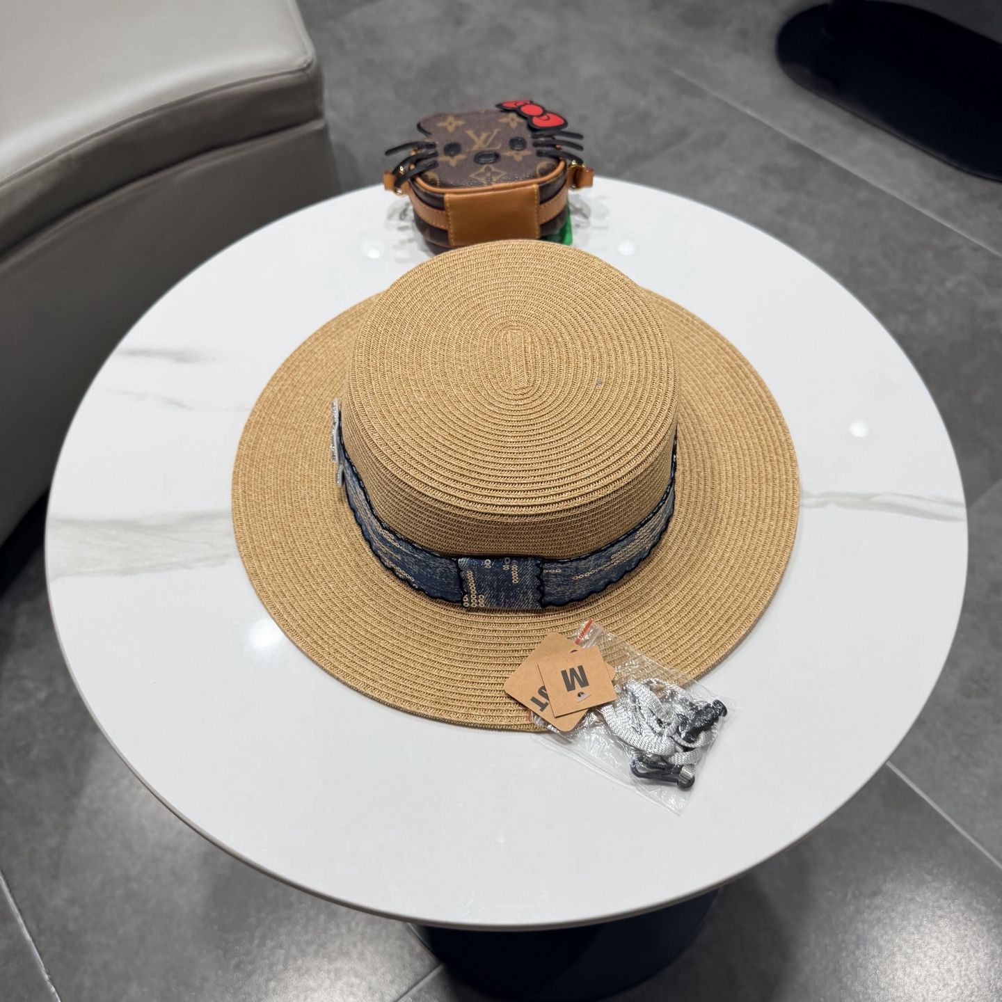 Chanel香奈儿新款草帽，日本纸草制作，头围57cm