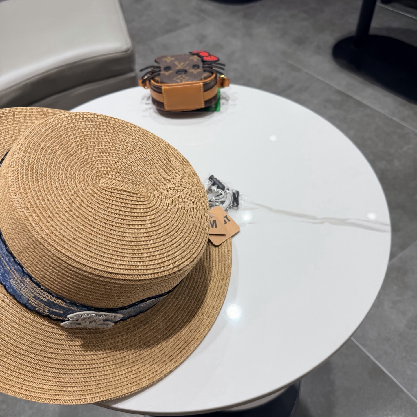 Chanel香奈儿新款草帽，日本纸草制作，头围57cm